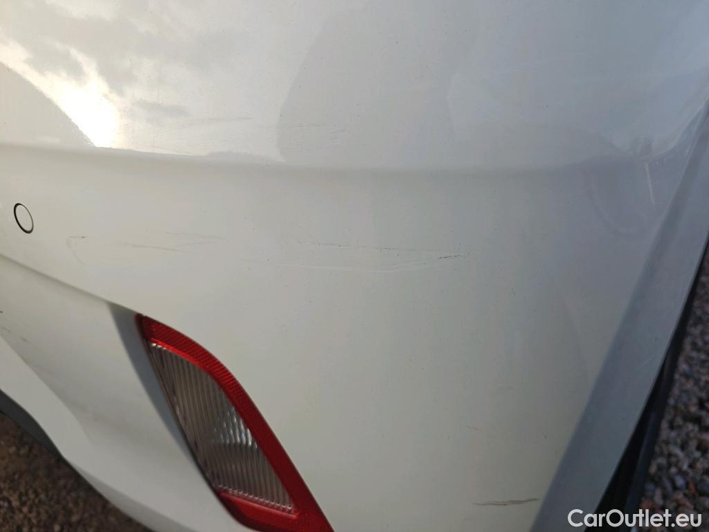  Hyundai  i10 HYUNDAI  / 2020 / 5P / berlina con portón 1.0 Klass  #27