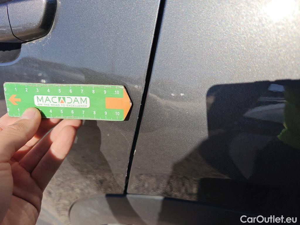  DS  DS7 DS DS 7 Crossback / 2017 / 5P / todoterreno BlueHDi DE 96kW (130CV) Auto. CHIC (AC) #53