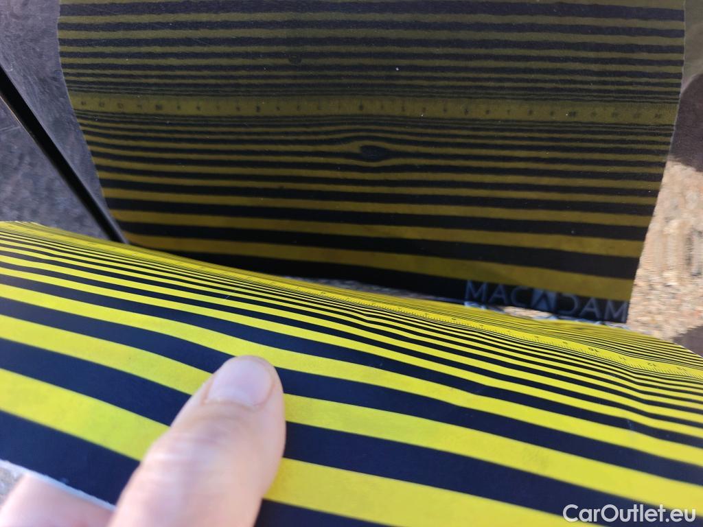  Nissan  NV300 NISSAN  / 2016 / 4P / combi Combi 9 1.6dCi 88 kW L1H1 1T LUXURY #2