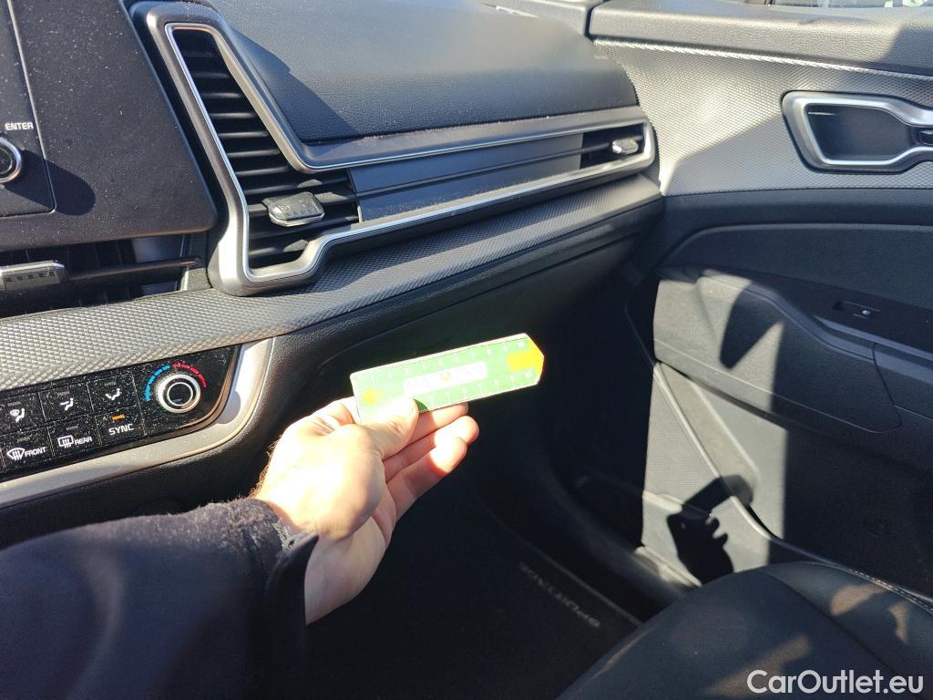  KIA  Sportage KIA  / 2022 / 5P / todoterreno 1.6 T-GDi 110kW (150CV) Concept 4x2 #38