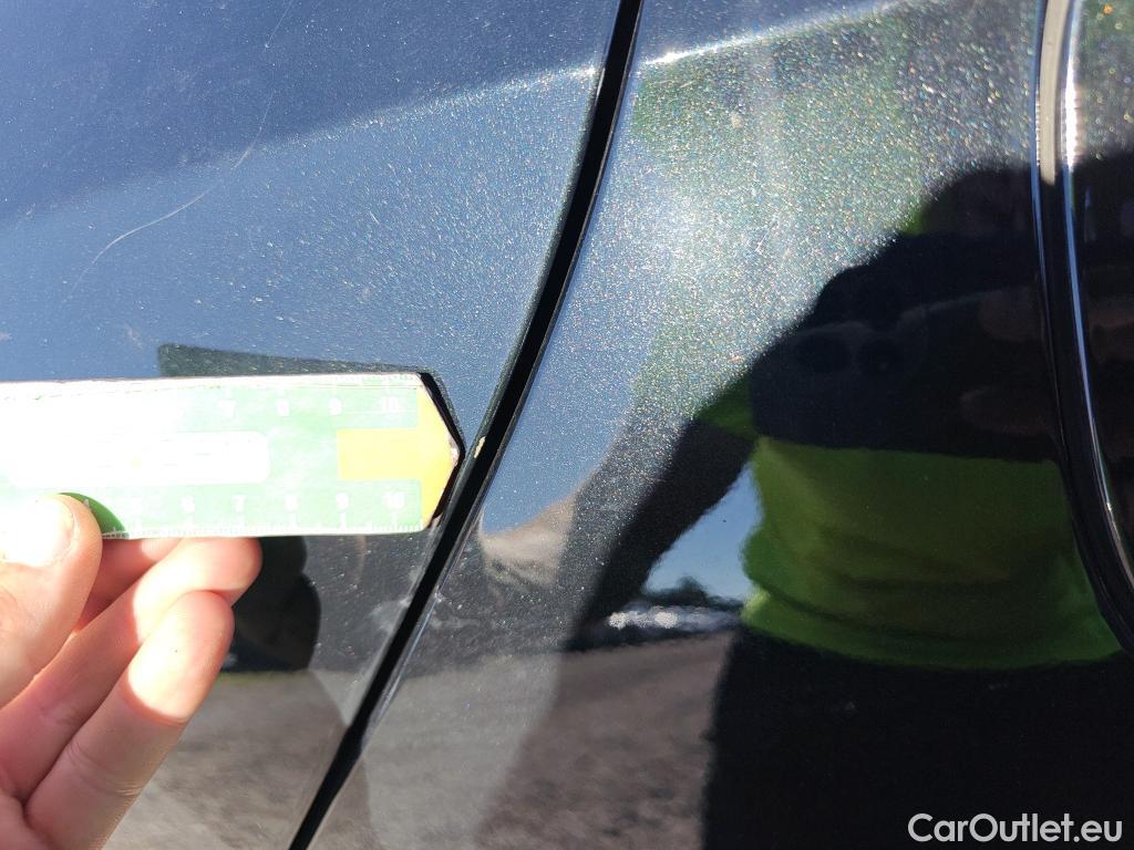 Mercedes  A-Klasse MERCEDES-BENZ Clase A / 2018 / 4P / sedán Sedán A 250 e #29