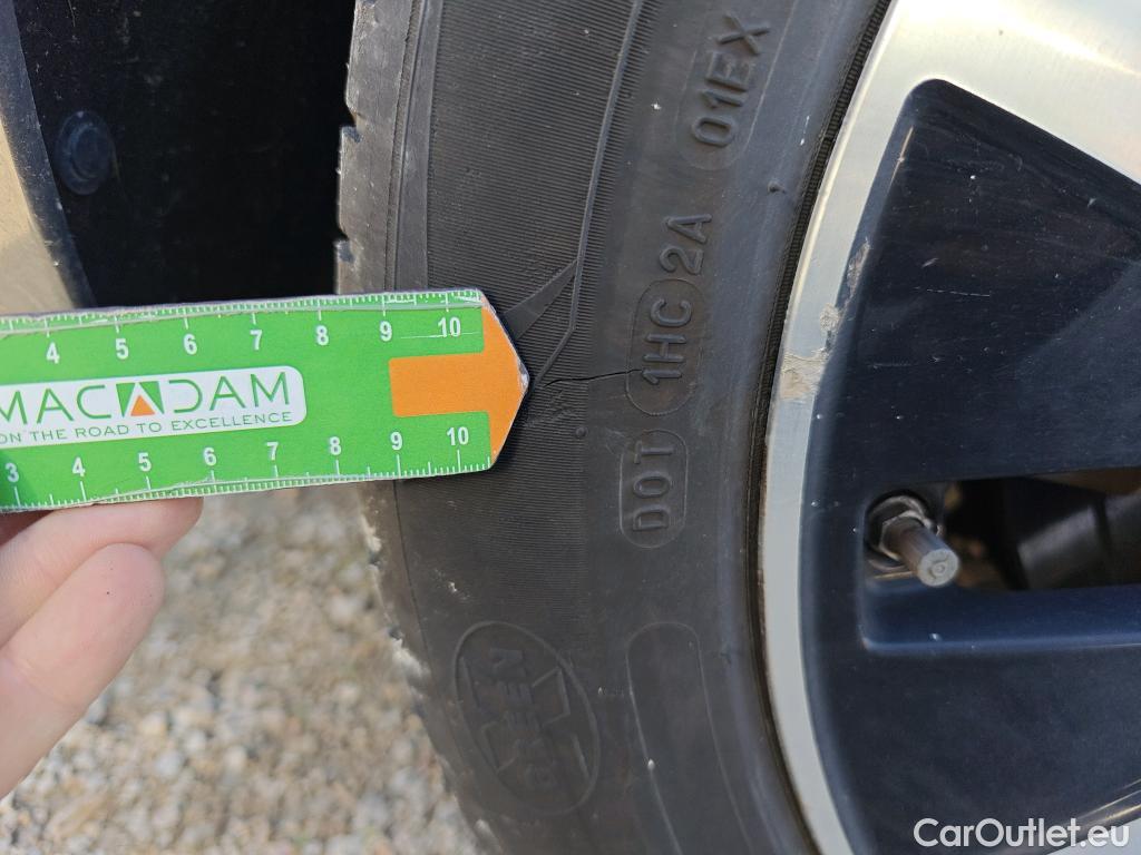 Mercedes  A-Klasse MERCEDES-BENZ Clase A / 2018 / 4P / sedán Sedán A 250 e #1