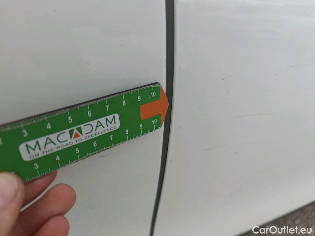  Mercedes  G-Klasee MERCEDES-BENZ Clase GLC / 2019 / 5P / todoterreno GLC 200 d 4MATIC #12