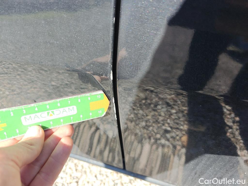 Mercedes  A-Klasse MERCEDES-BENZ Clase A / 2018 / 4P / sedán Sedán A 250 e #10