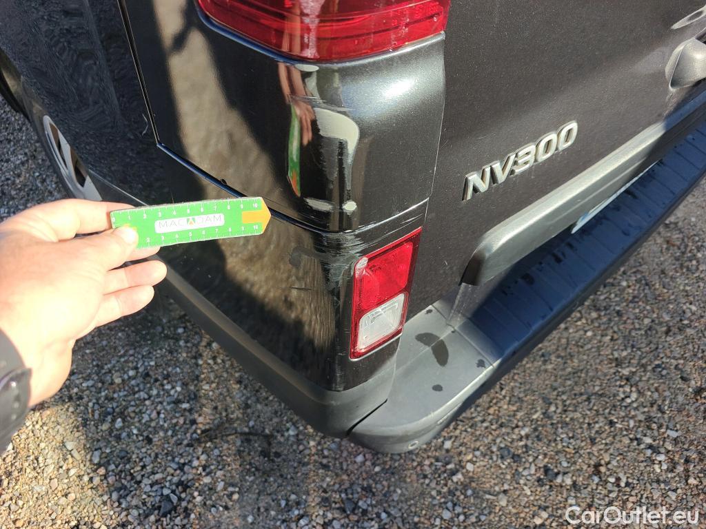  Nissan  NV300 NISSAN  / 2016 / 4P / combi Combi 9 1.6dCi 88 kW L1H1 1T LUXURY #23