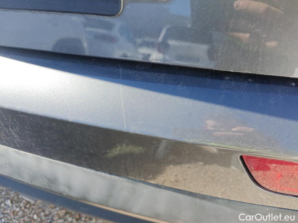  DS  DS7 DS DS 7 Crossback / 2017 / 5P / todoterreno BlueHDi DE 96kW (130CV) Auto. CHIC (AC) #26