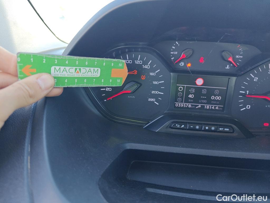  Peugeot  RIFTER PEUGEOT  / 2018 / 5P / combi Active Pack Business Std. BlueHDi 100 #50