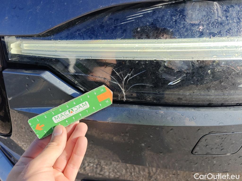  Volvo  XC60 VOLVO  / 2017 / 5P / todoterreno 2.0 T6 AWD Recharge R-Design Auto #2