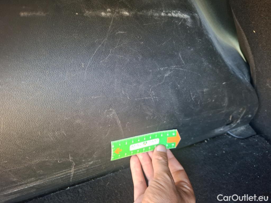  Hyundai  Tucson HYUNDAI  / 2020 / 5P / SUV 1.6 HYBRID 230 CREATIVE #4