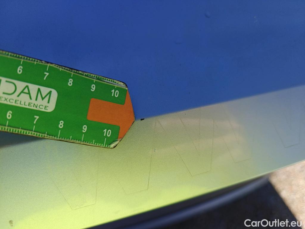 Toyota  Corolla TOYOTA  / 2019 / 5P / familiar 1.8 125H ACTIVE TECH E-CVT TOU SPORT #18