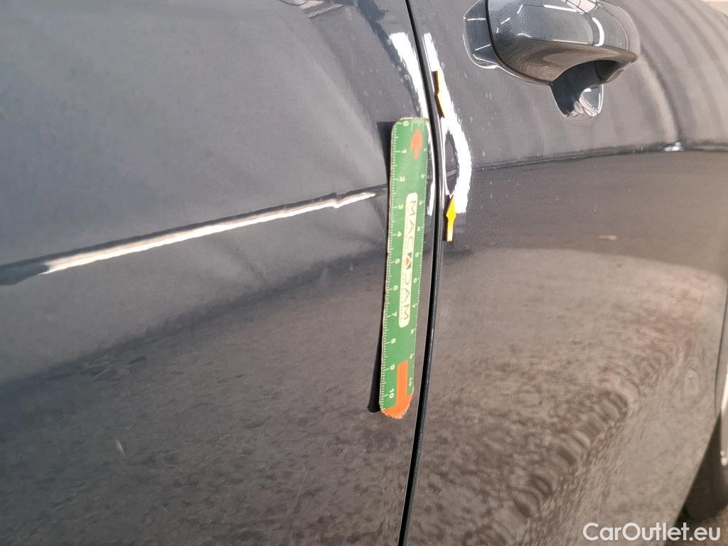 Ford  Focus FORD  / 2018 / 5P / Berline 5P - 1.5 EcoBlue 120ch Trend Business #20