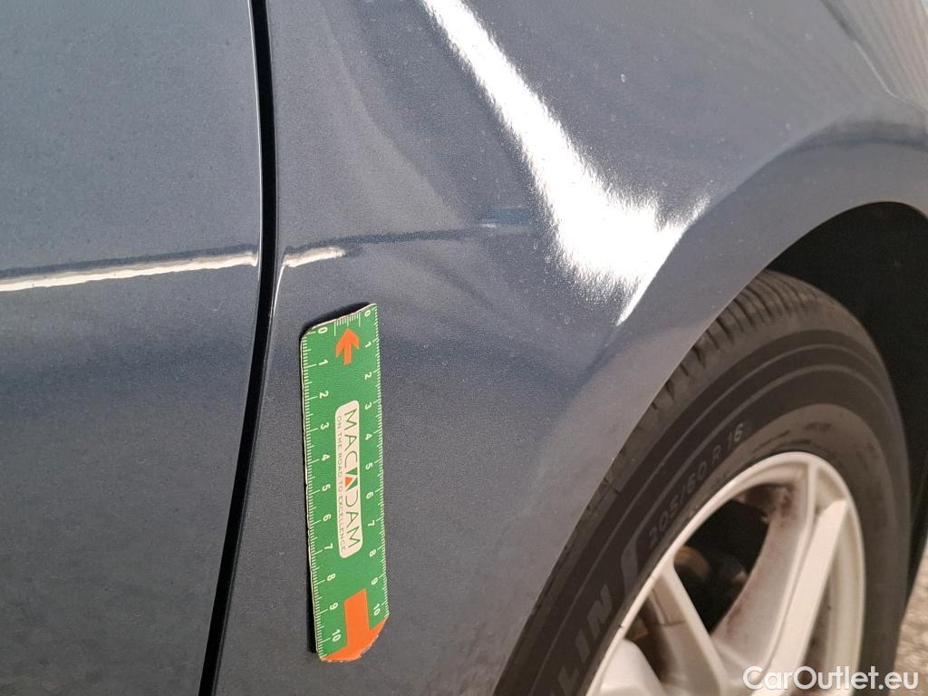 Ford  Focus FORD  / 2018 / 5P / Berline 5P - 1.5 EcoBlue 120ch Trend Business #11