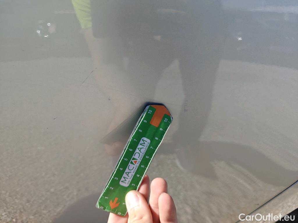 Toyota  Corolla TOYOTA  / 2019 / 5P / familiar 1.8 125H ACTIVE TECH E-CVT TOU SPORT #51