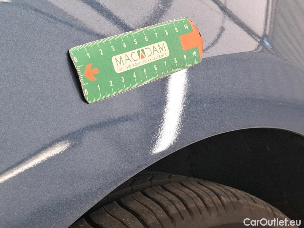 Ford  Focus FORD  / 2018 / 5P / Berline 5P - 1.5 EcoBlue 120ch Trend Business #12