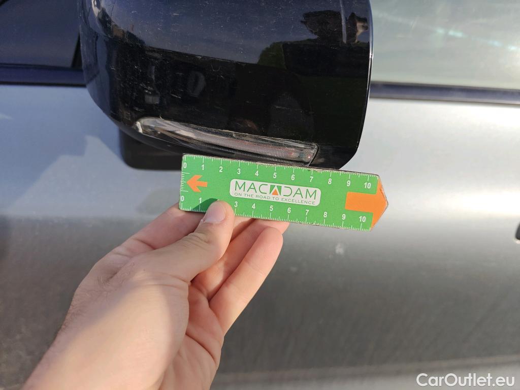  Volvo  XC60 VOLVO  / 2017 / 5P / todoterreno 2.0 T6 AWD Recharge R-Design Exp Auto #26