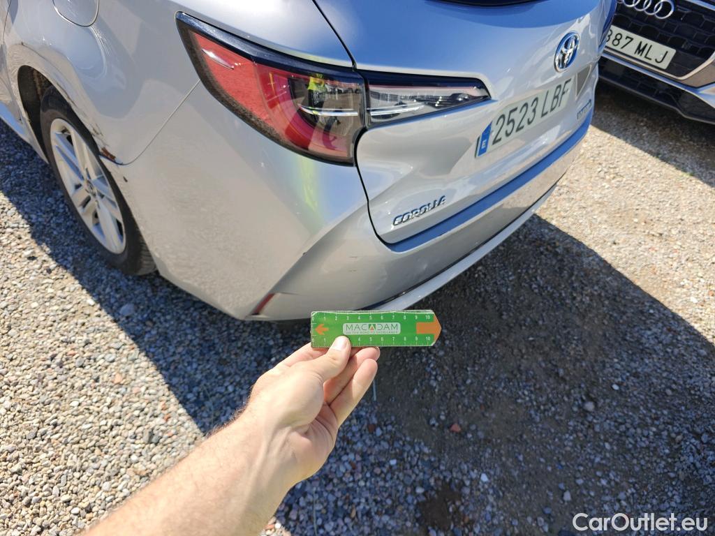 Toyota  Corolla TOYOTA  / 2019 / 5P / familiar 1.8 125H ACTIVE TECH E-CVT TOU SPORT #32