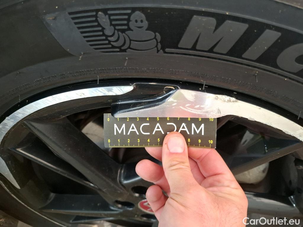  DS  DS7 DS DS 7 Crossback / 2017 / 5P / SUV E-TENSE 225 PERFORMANCE Line + #10