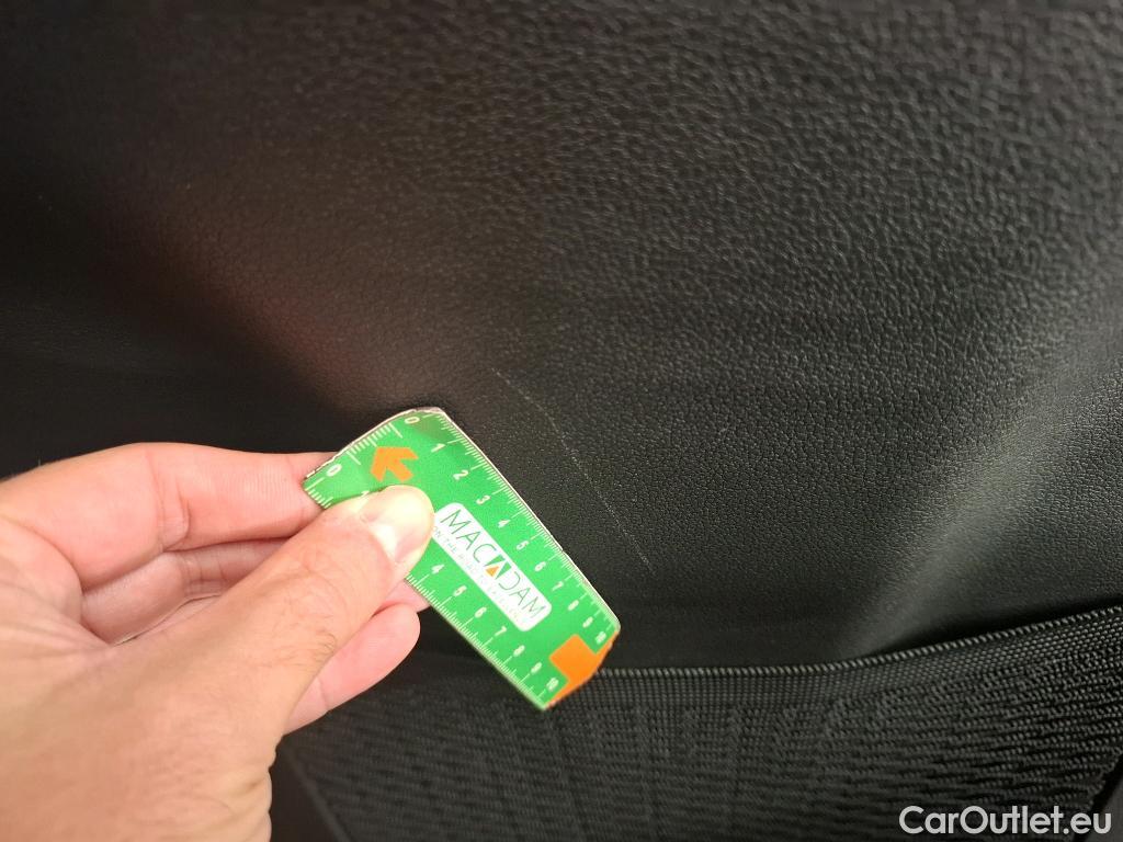  Hyundai  Tucson HYUNDAI  / 2018 / 5P / SUV 1.6 CRDI 115 HYBRID 48V BUSINESS #2