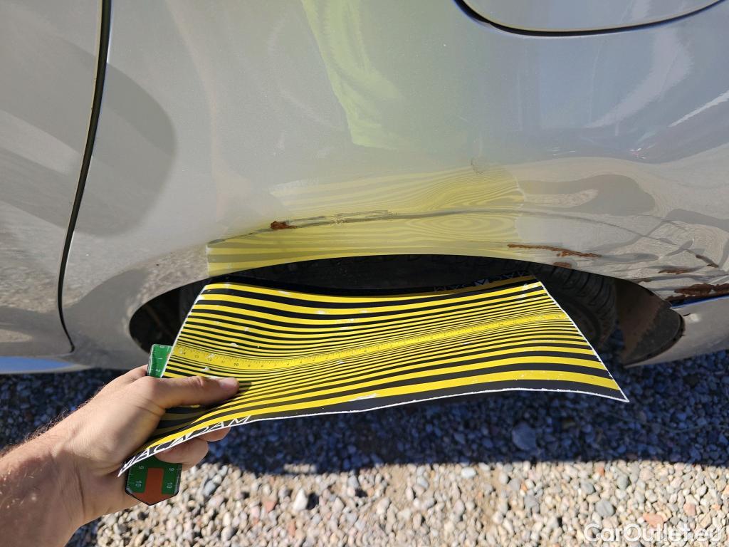 Toyota  Corolla TOYOTA  / 2019 / 5P / familiar 1.8 125H ACTIVE TECH E-CVT TOU SPORT #2