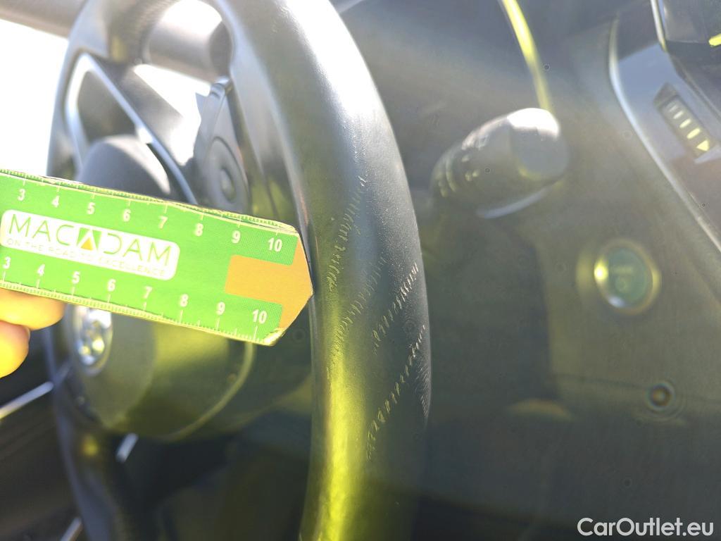 Toyota  Corolla TOYOTA  / 2019 / 5P / familiar 1.8 125H ACTIVE TECH E-CVT TOU SPORT #79