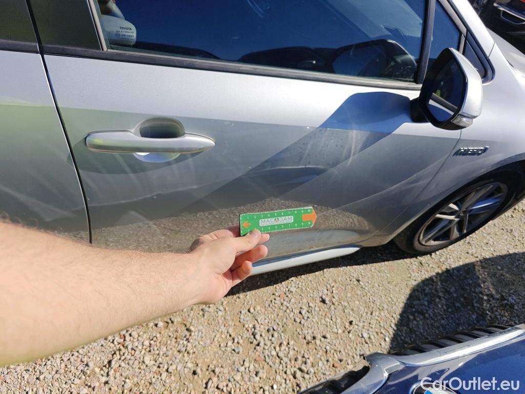 Toyota  Corolla TOYOTA  / 2019 / 5P / familiar 1.8 125H ACTIVE TECH E-CVT TOU SPORT #46