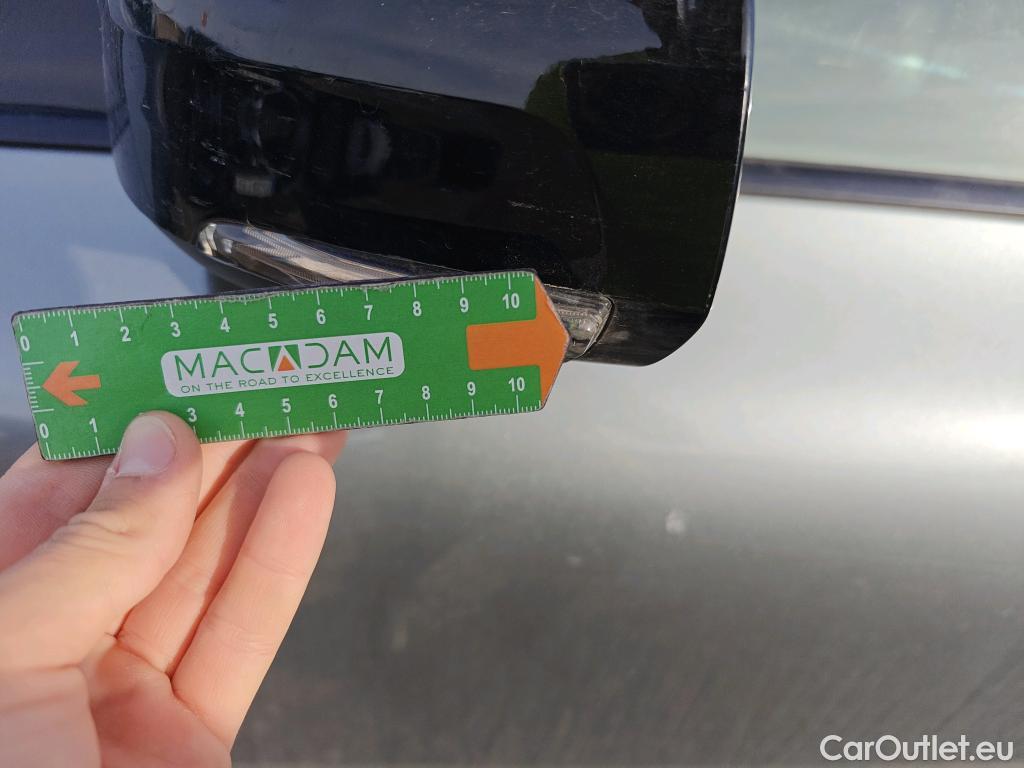  Volvo  XC60 VOLVO  / 2017 / 5P / todoterreno 2.0 T6 AWD Recharge R-Design Exp Auto #27