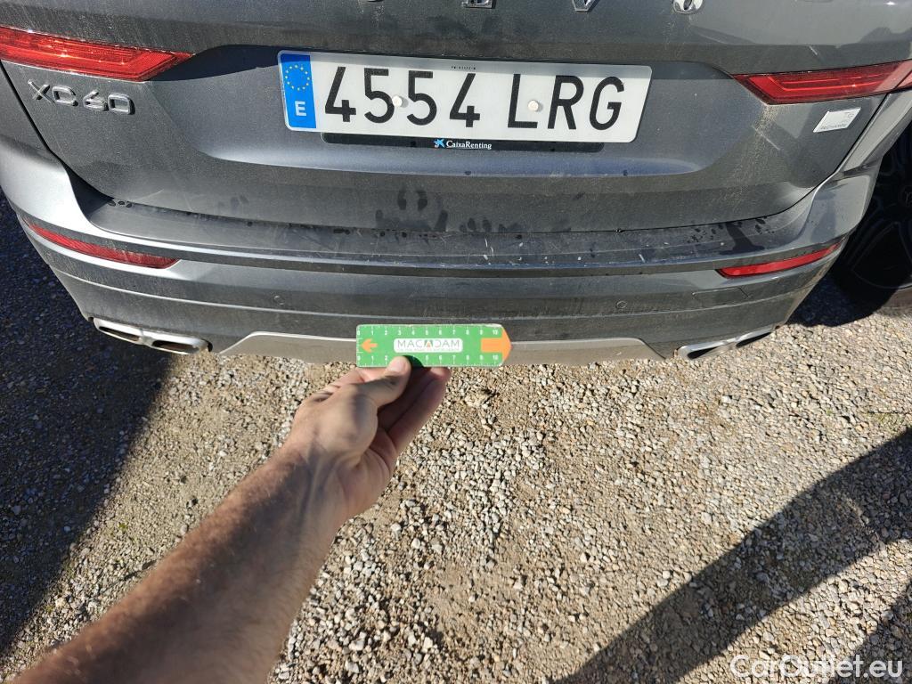  Volvo  XC60 VOLVO  / 2017 / 5P / todoterreno 2.0 T6 AWD Recharge R-Design Auto #34