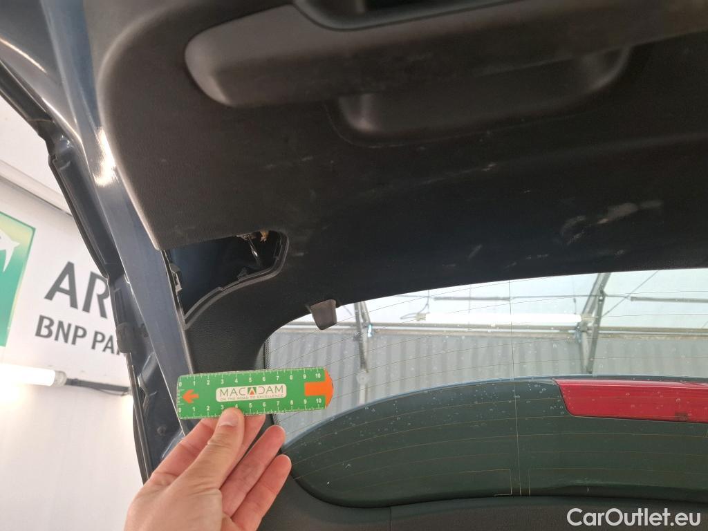 Ford  Focus FORD  / 2018 / 5P / Berline 5P - 1.5 EcoBlue 120ch Trend Business #21