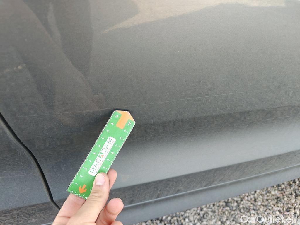  Volvo  XC60 VOLVO  / 2017 / 5P / todoterreno 2.0 T6 AWD Recharge R-Design Exp Auto #17