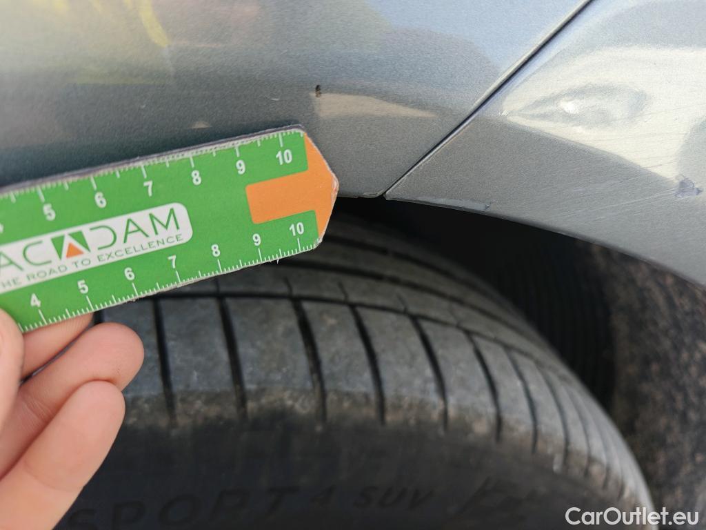  Volvo  XC60 VOLVO  / 2017 / 5P / todoterreno 2.0 T6 AWD Recharge R-Design Exp Auto #29