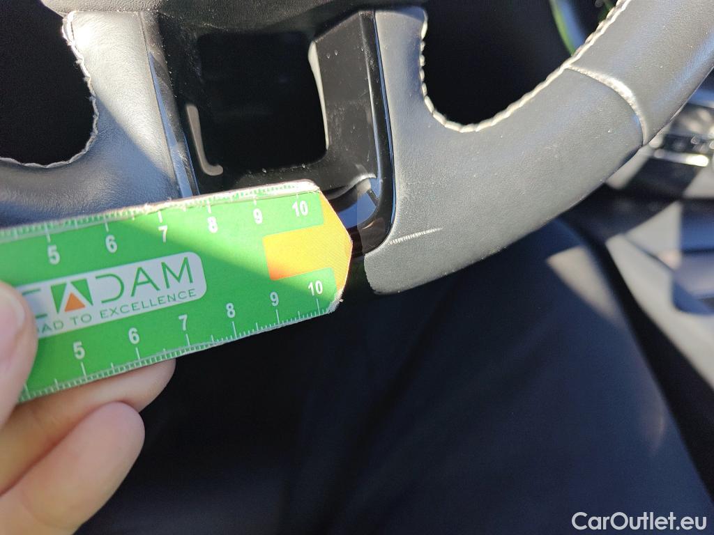  Volvo  XC60 VOLVO  / 2017 / 5P / todoterreno 2.0 T6 AWD Recharge R-Design Auto #26