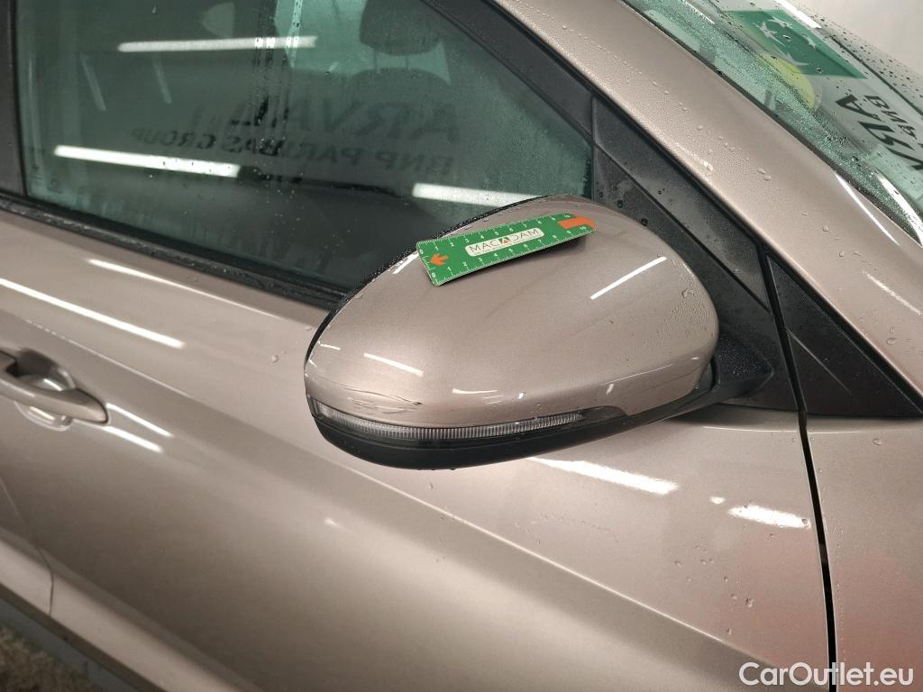  Hyundai  Tucson HYUNDAI  / 2018 / 5P / SUV 1.6 CRDI 115 HYBRID 48V BUSINESS #8