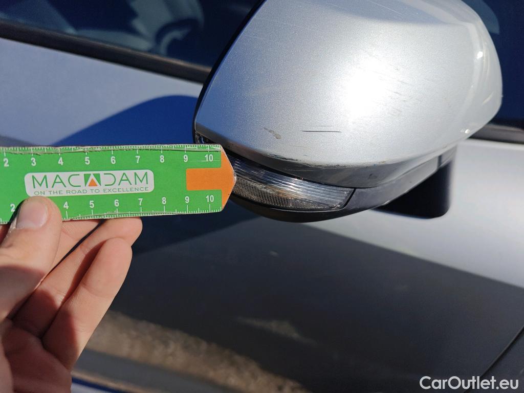 Toyota  Corolla TOYOTA  / 2019 / 5P / familiar 1.8 125H ACTIVE TECH E-CVT TOU SPORT #92