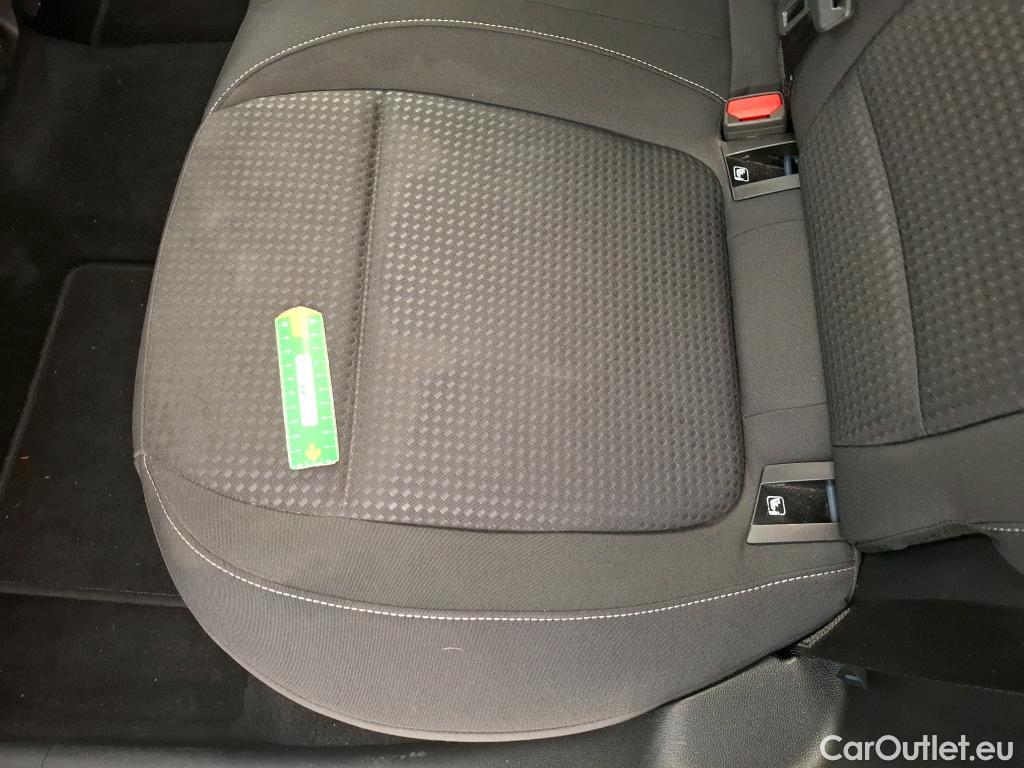 Ford  Focus FORD  / 2018 / 5P / Berline 5P - 1.5 EcoBlue 120ch Trend Business #26