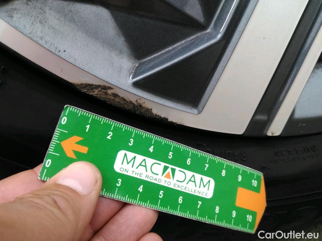  Hyundai  Tucson  Business Mild-Hybrid 2WD 1.6 CRDI 135CV BVA7 E6d #24