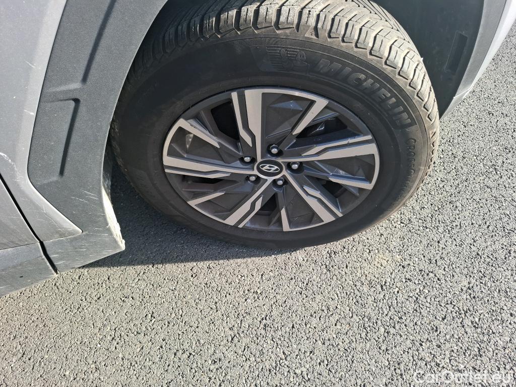  Hyundai  Tucson HYUNDAI  / 2020 / 5P / SUV 1.6 HYBRID 230 CREATIVE #112