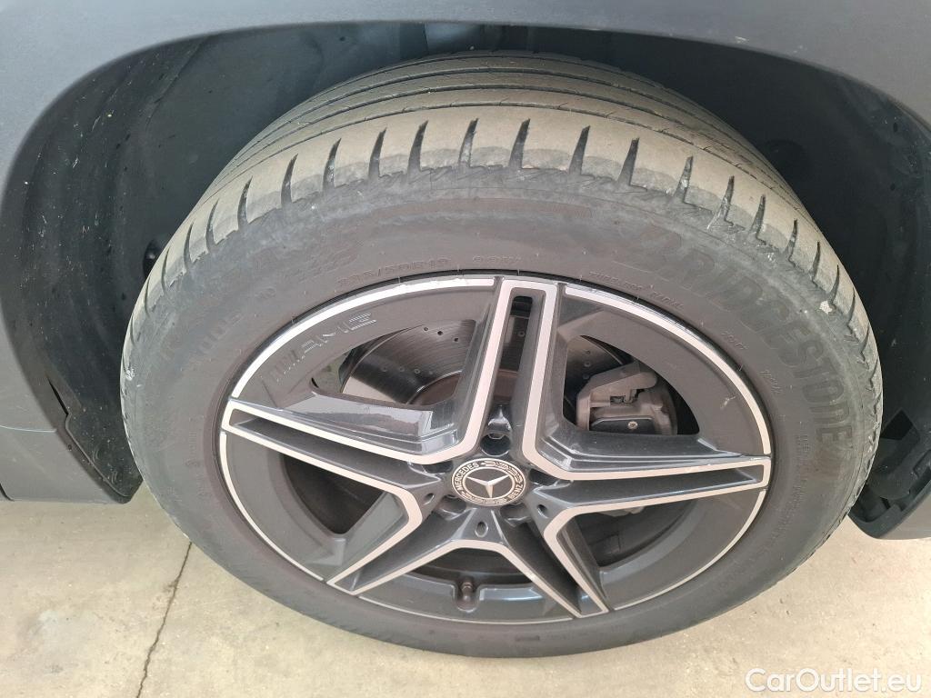  Mercedes  GLB MERCEDES-BENZ  / 2019 / 5P / SUV  200 d AMG Line #30