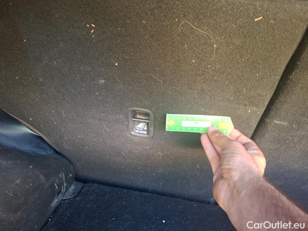  Hyundai  Tucson HYUNDAI  / 2020 / 5P / SUV 1.6 HYBRID 230 CREATIVE #84