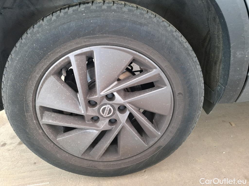  Nissan  Qashqai NISSAN  / 2021 / 5P / Crossover 1.3 MHEV 140 Business Edition #14