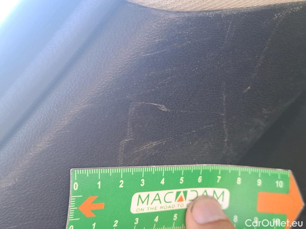  Hyundai  Tucson HYUNDAI  / 2020 / 5P / SUV 1.6 HYBRID 230 CREATIVE #57