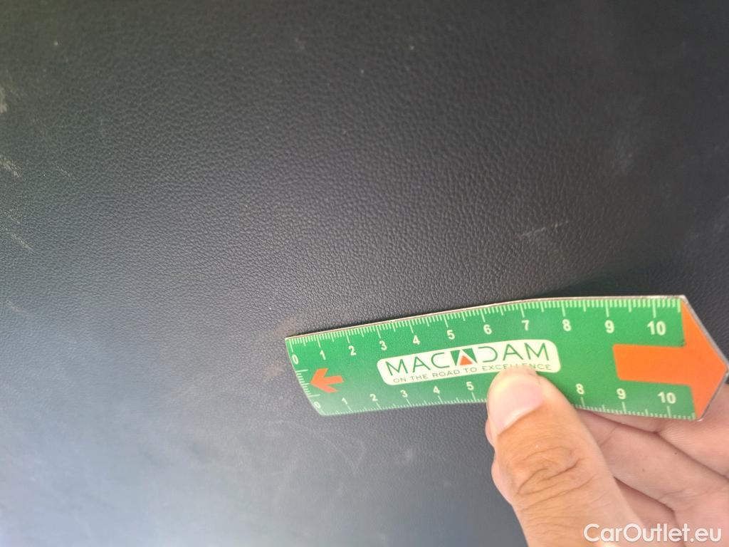  Hyundai  Tucson HYUNDAI  / 2020 / 5P / SUV 1.6 HYBRID 230 CREATIVE #78