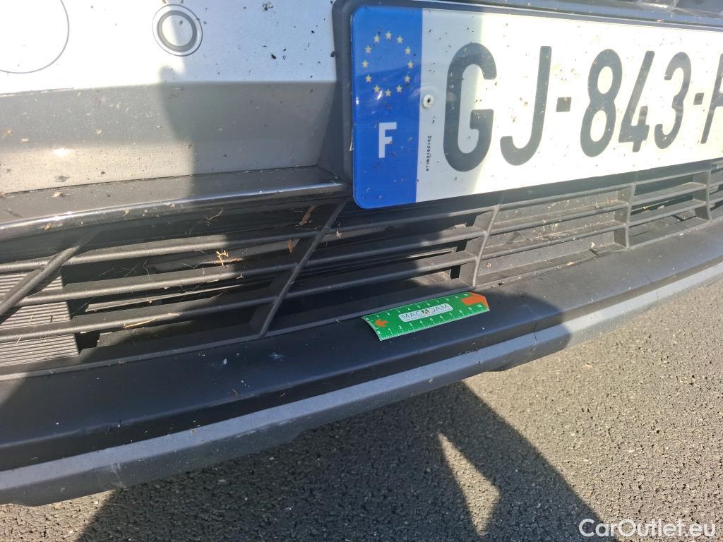  Hyundai  Tucson HYUNDAI  / 2020 / 5P / SUV 1.6 HYBRID 230 CREATIVE #105