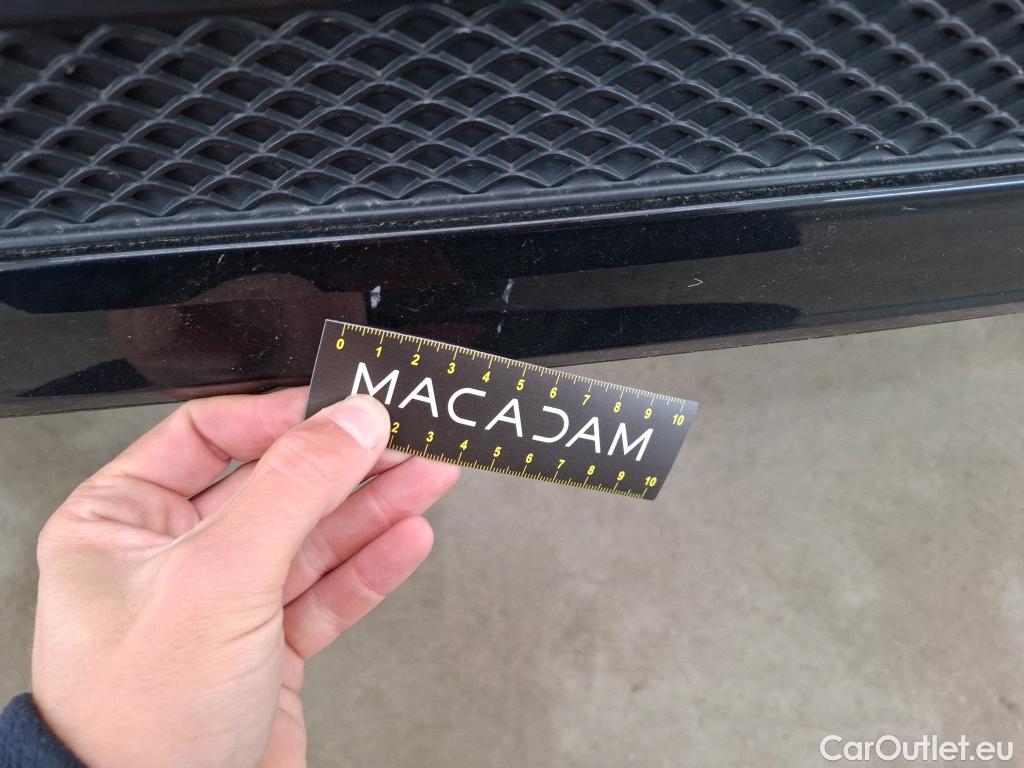  Mercedes  GLB MERCEDES-BENZ  / 2019 / 5P / SUV  200 d AMG Line #48