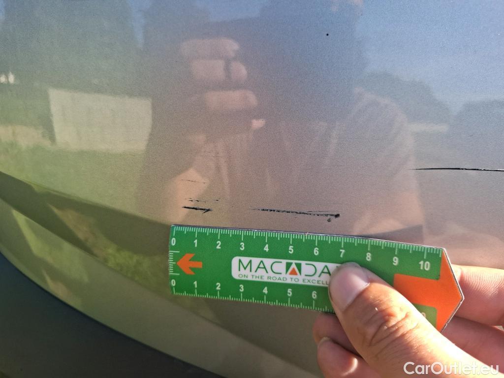  Hyundai  Tucson HYUNDAI  / 2020 / 5P / SUV 1.6 HYBRID 230 CREATIVE #33