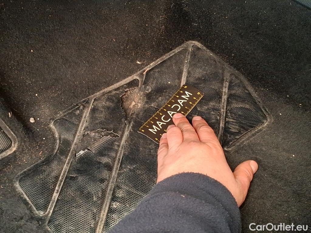  Nissan  Qashqai NISSAN  / 2021 / 5P / Crossover 1.3 MHEV 140 Business Edition #7