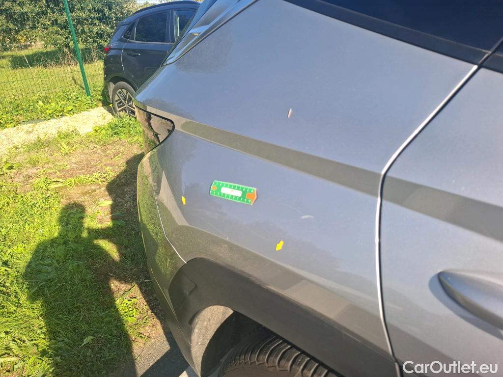  Hyundai  Tucson HYUNDAI  / 2020 / 5P / SUV 1.6 HYBRID 230 CREATIVE #99