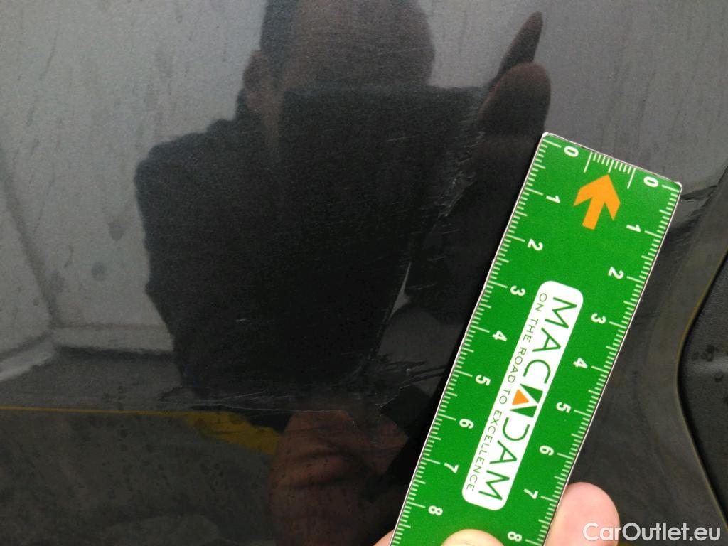  Hyundai  Tucson  Business Mild-Hybrid 2WD 1.6 CRDI 135CV BVA7 E6d #3