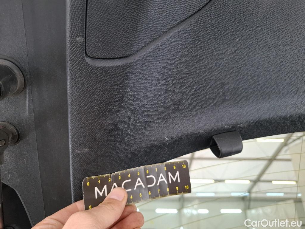  Peugeot  308  Allure Pack 1.2 PureTech 130CV BVM6 E6d #32