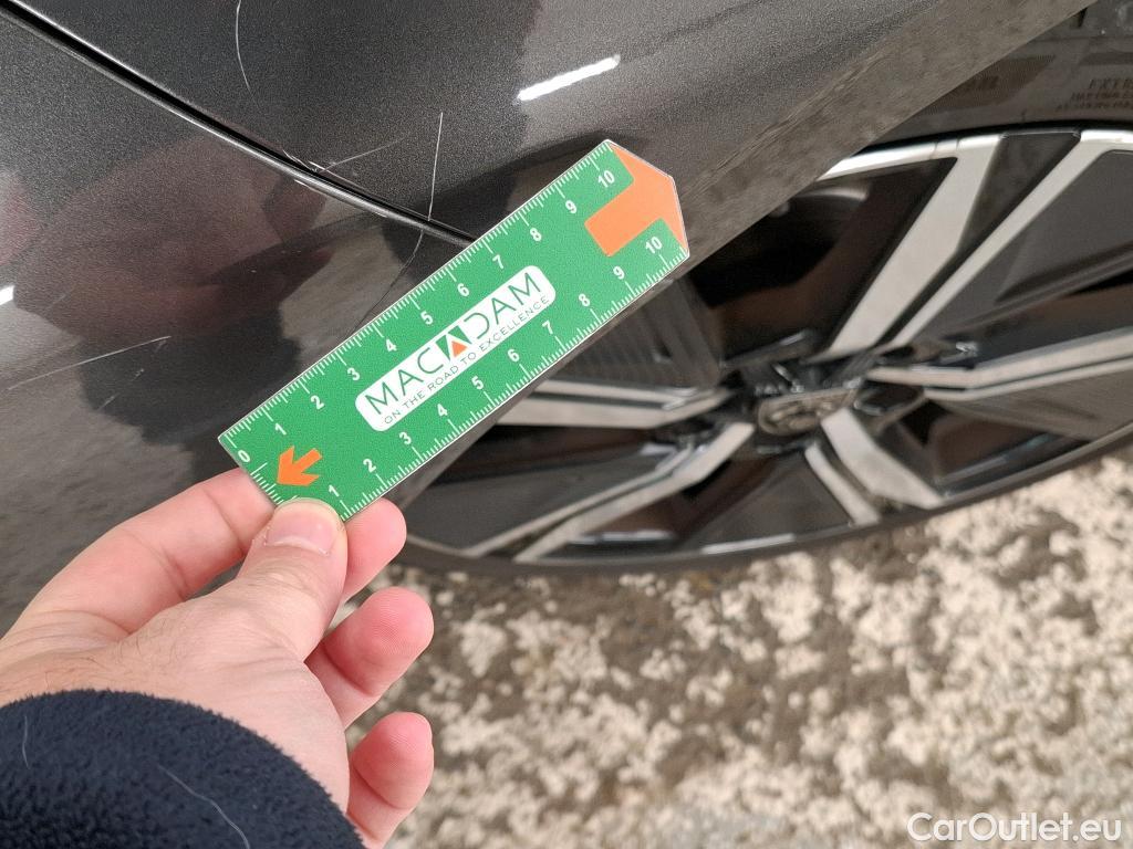 Peugeot  308 PEUGEOT  SW / 2021 / 5P / Break BlueHDi 130 EAT 8 GT #8