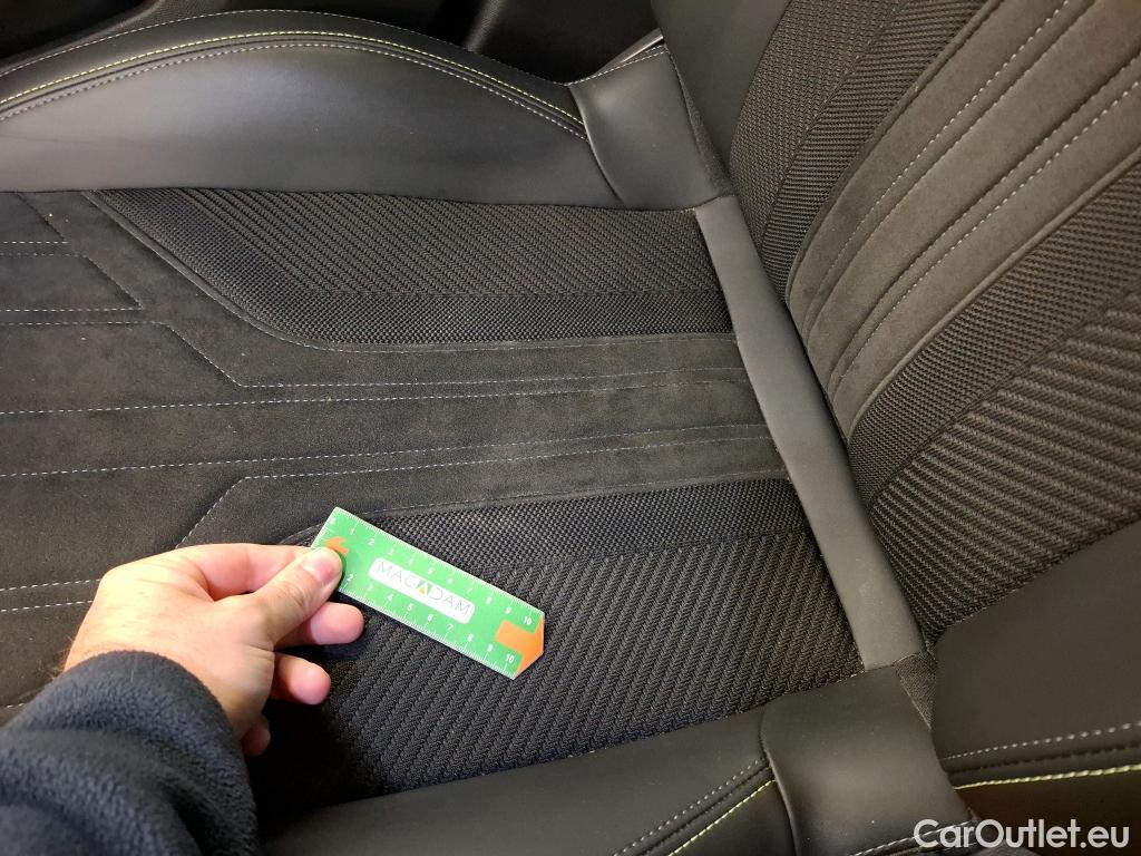 Peugeot  308 PEUGEOT  SW / 2021 / 5P / Break BlueHDi 130 EAT 8 GT #38